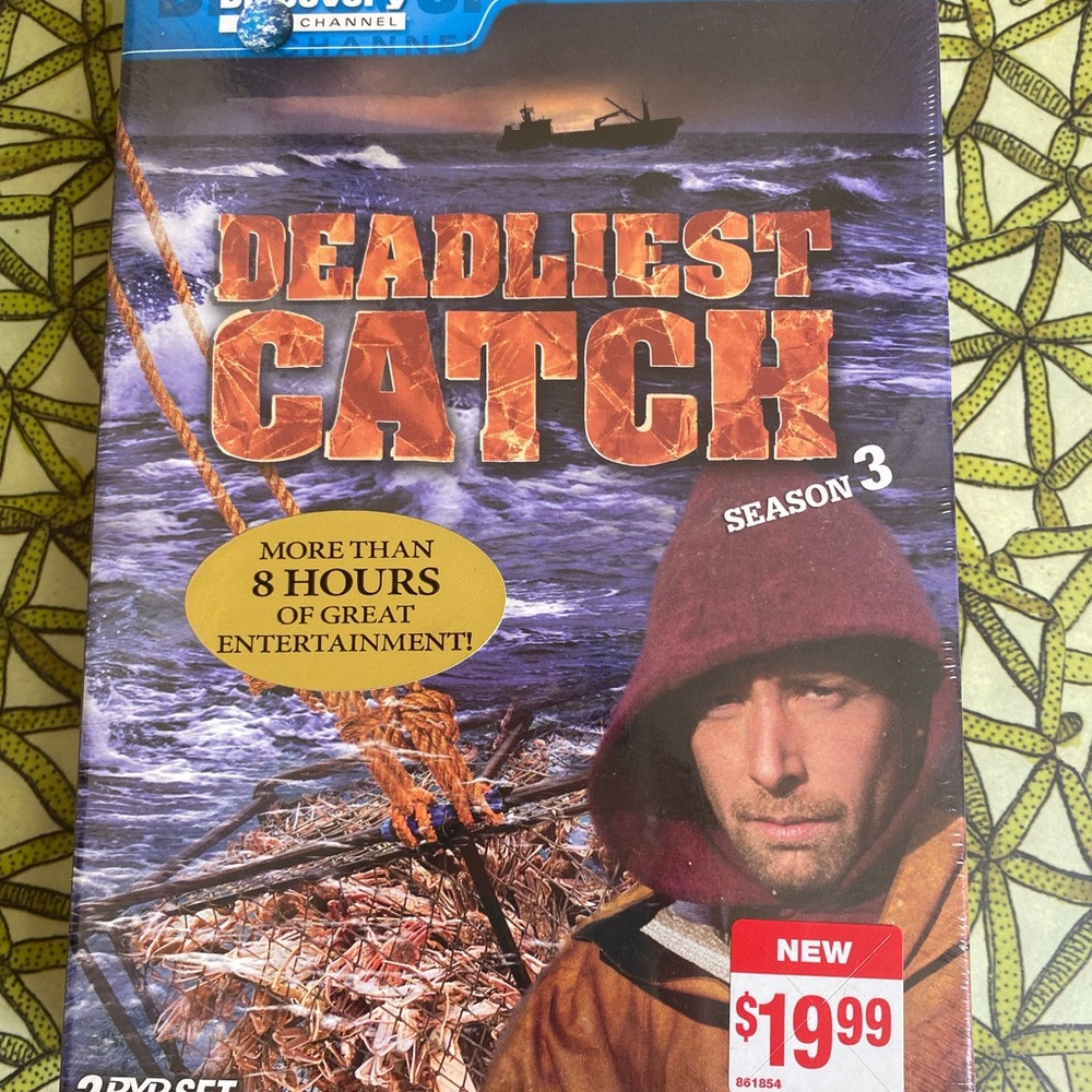 Sale  2 for $10  NWOT Deadliest Catch season 3 3 disc set Edgar Phil Sig
